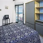Nord Est Hotel 3*