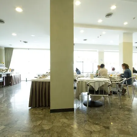 Hotel Nord Est 3*