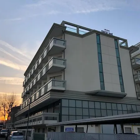Nord Est Hotel 3*