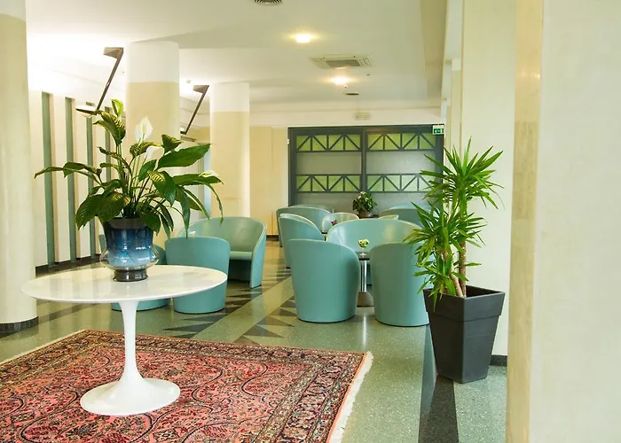 Hotel Nord Est 3*