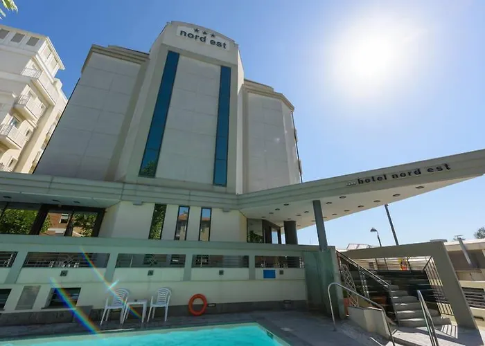 Nord Est Hotel 3*