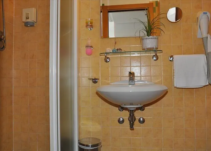 Hotel Nord Est 3*