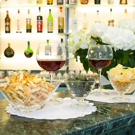 Nord Est Отель Римини