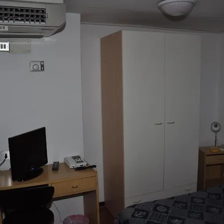 Nord Est Hotell 3*
